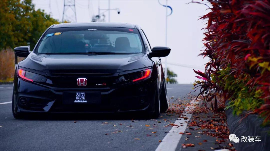 我不再是秒天秒地的10代思域,而是不务正业的手动玩家!