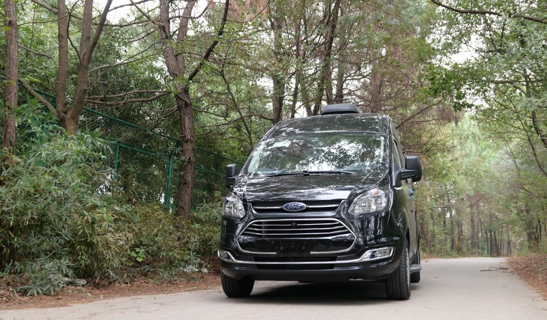 福特新全顺为什么这么多人用,福特新全顺无中门短轴