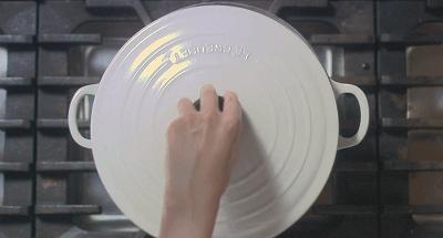 泪目！父亲离世后，她用爱和释怀，治愈了每一个过路人...