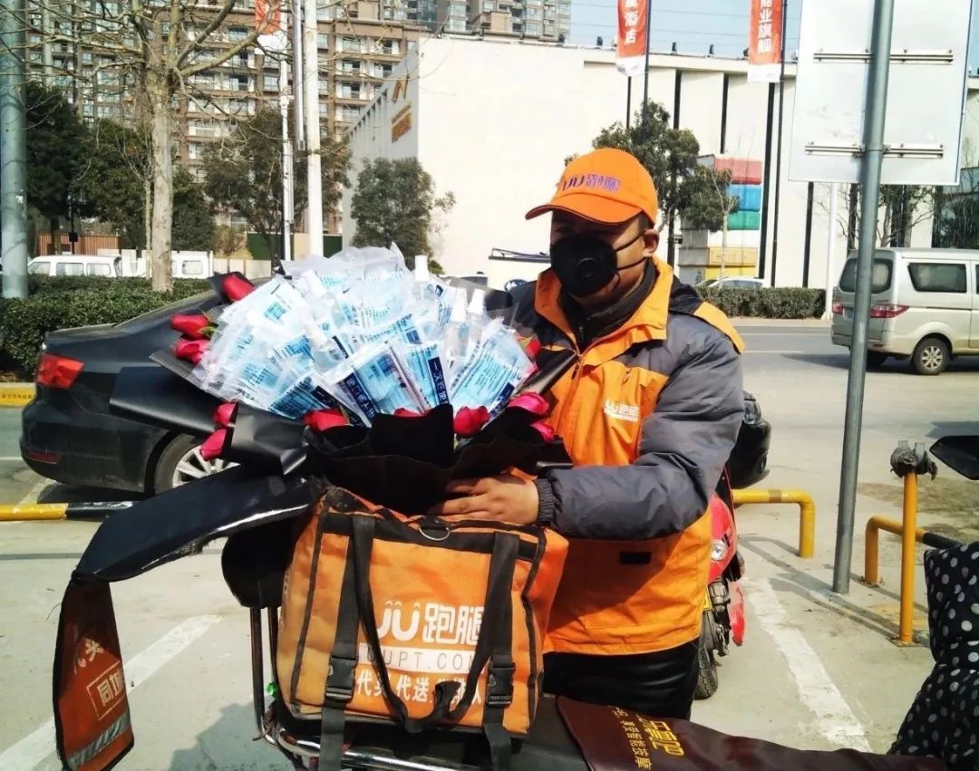 疫情之下的生活,疫情下烟火气的市井生活