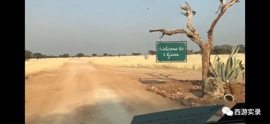 倒计时《流浪地球》,《流浪地球》二极简版