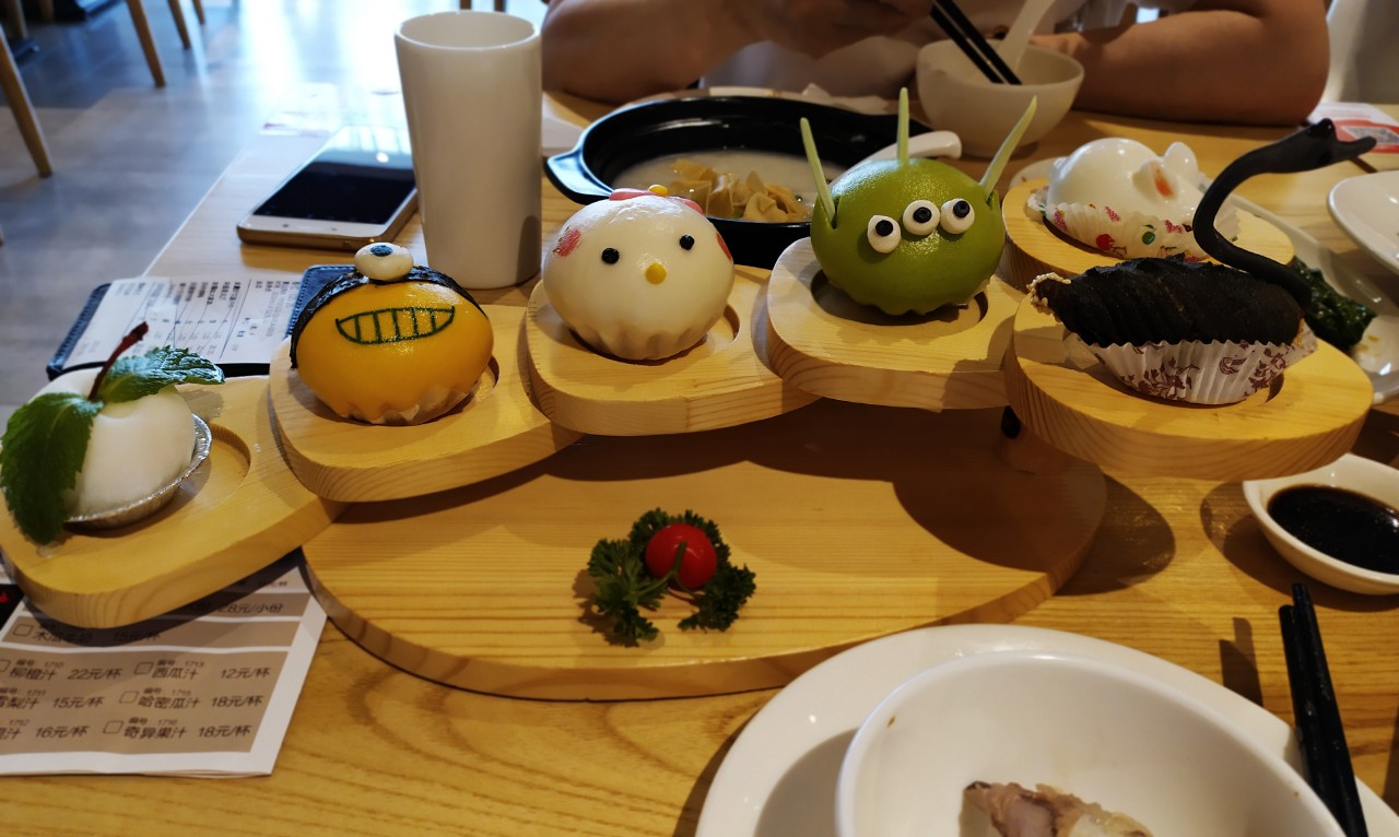 无锡崇安区的这个商场很冷清，唯独这家店生意很火，跟我来探一探