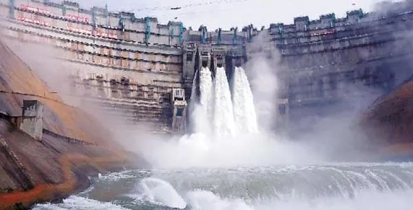中国最大的水电站排名第一是哪,中国发电量最大的水电站是哪个