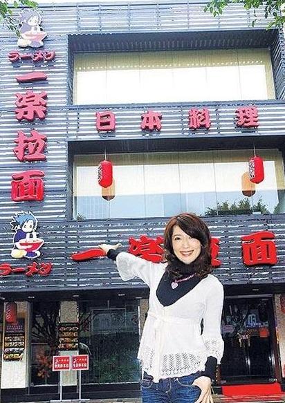 最性感潘金莲因癌症切除乳房，从亚洲第一美胸沦为东莞拉面妹