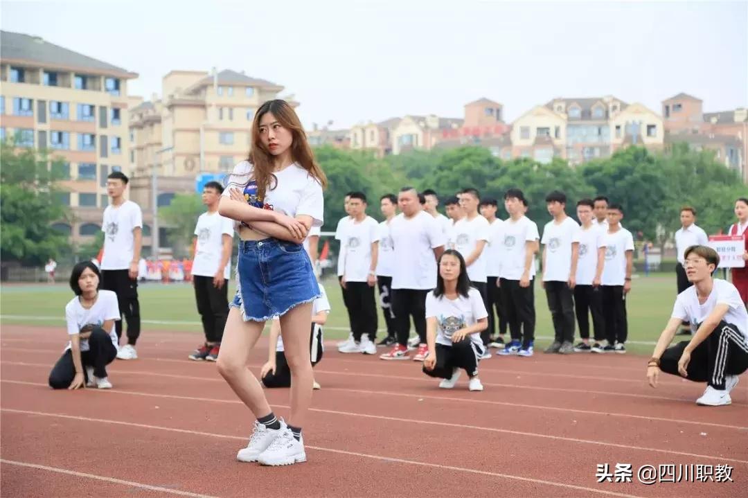 成都这场高校运动会,秀出了四川大学生的精气神!