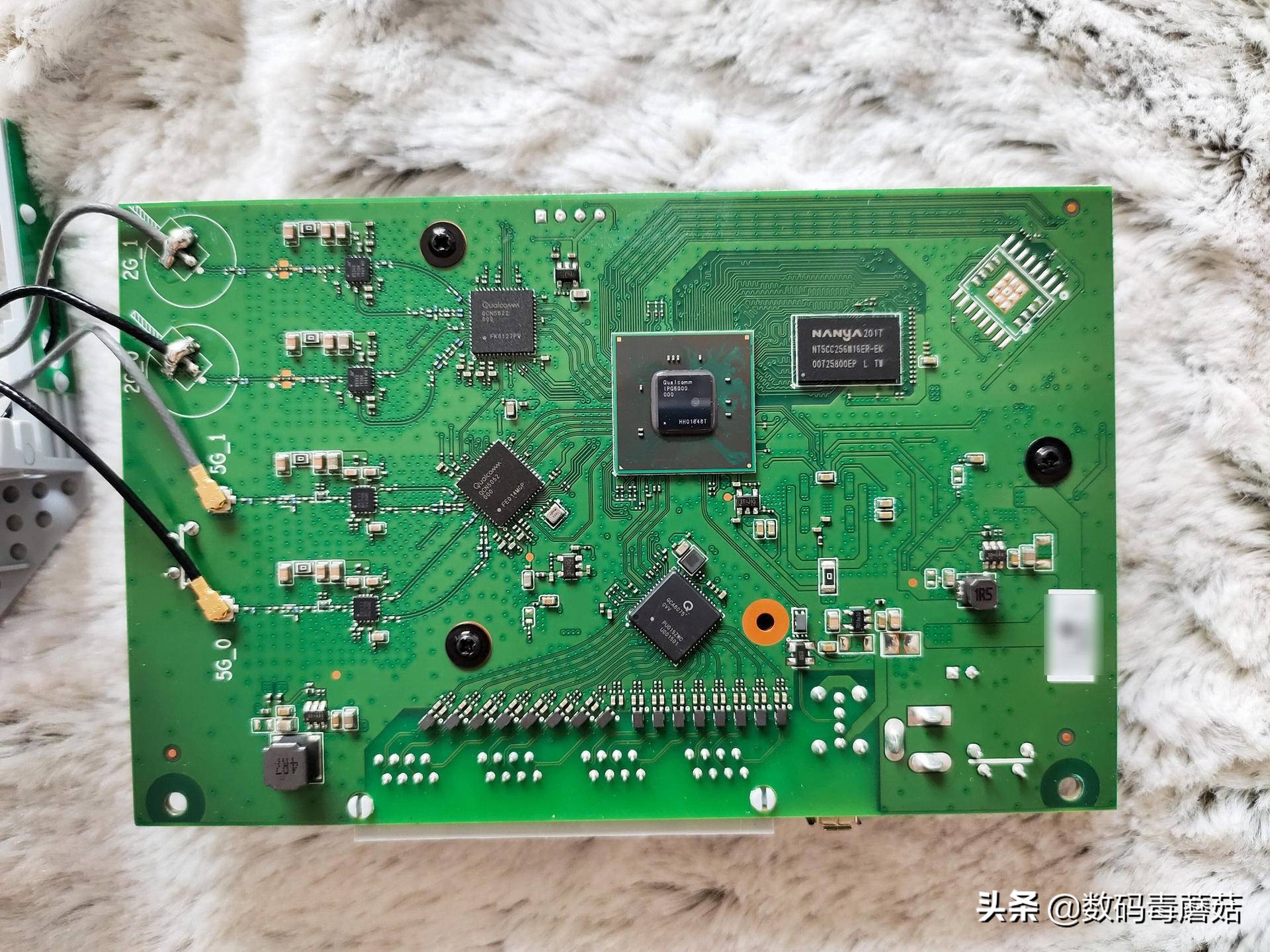 360wifi6路由器评测,360v6路由器子母装和双母装的区别