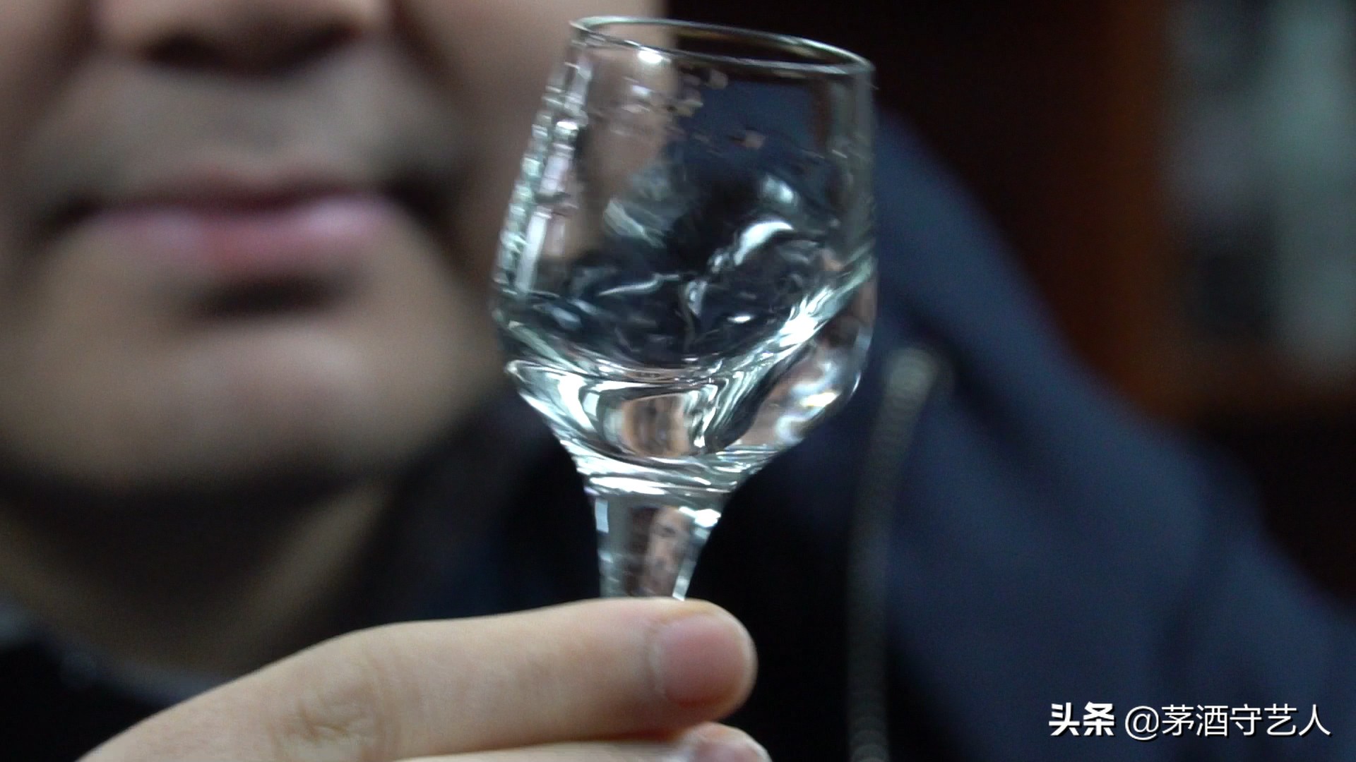 茅酒守艺人全部视频,茅酒守艺人品酒图片