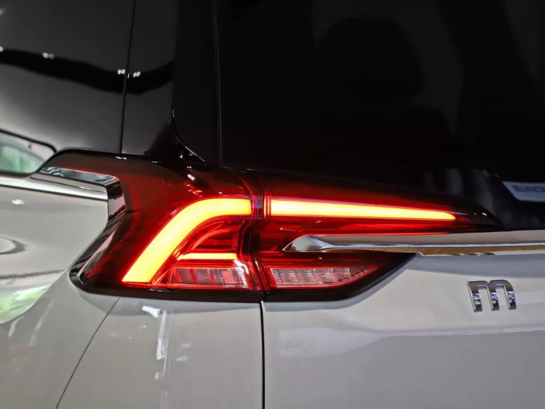 5座车8-10万,5座6座8座各种组合