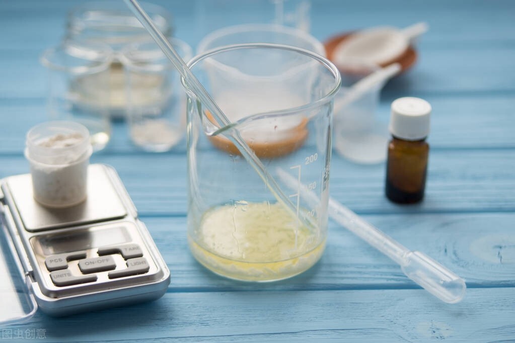 化妆品本土版跟免税店区别,化妆品本土版和免税店版的区别