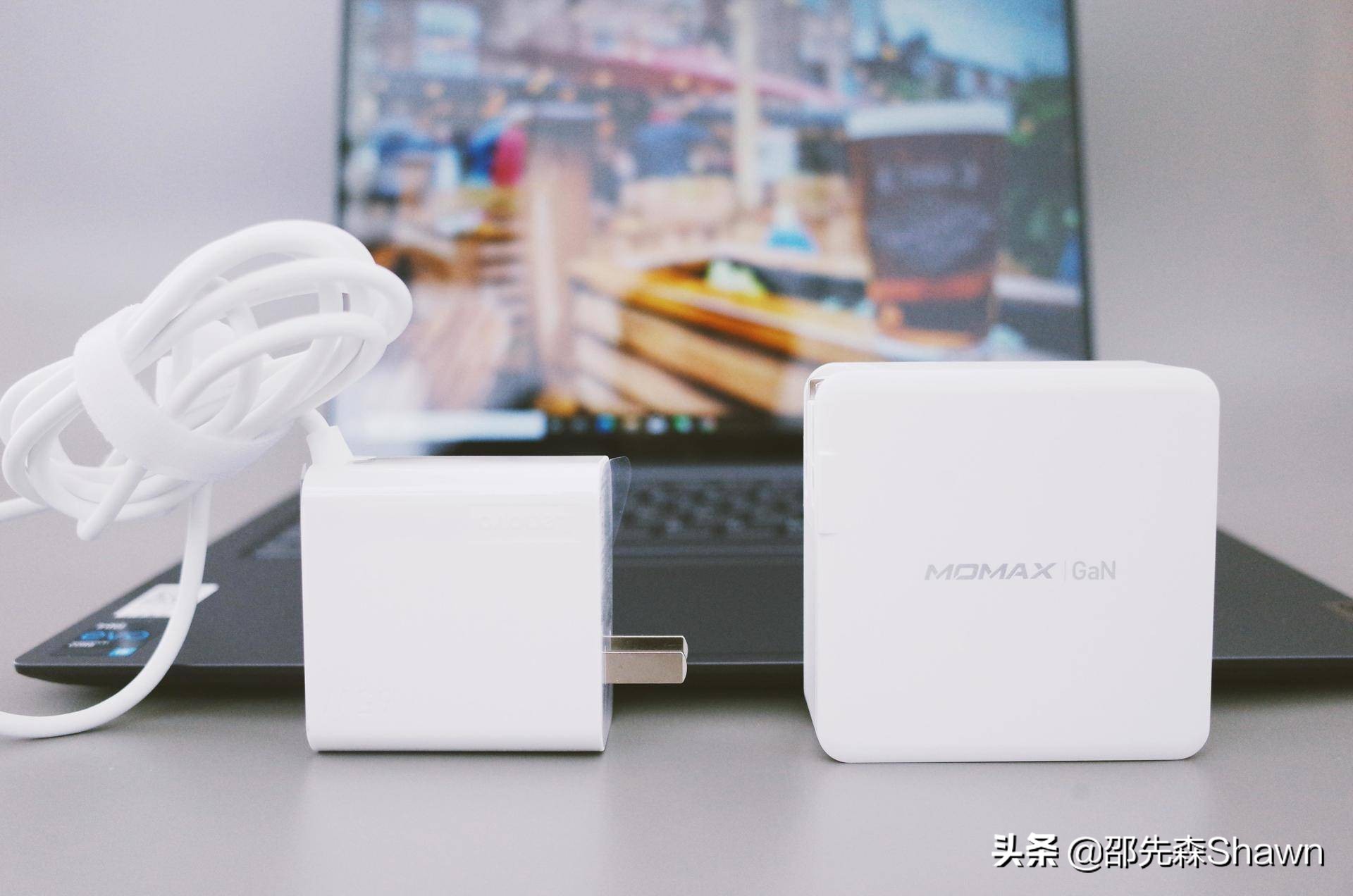 摩米士充电器35w给苹果充电好么,摩米士氮化镓65w充电器测评