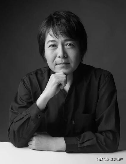 广宇东港空间loft出售,带阳台loft公寓样板间