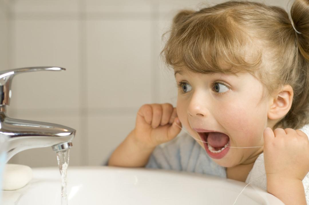 儿童换好牙后每天要用牙线吗,儿童牙菌斑用牙线能去除吗