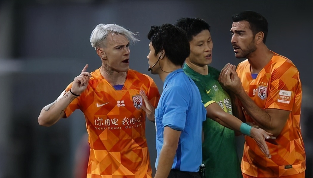 为什么你不看足球而是看比赛,为什么有人看中国足球