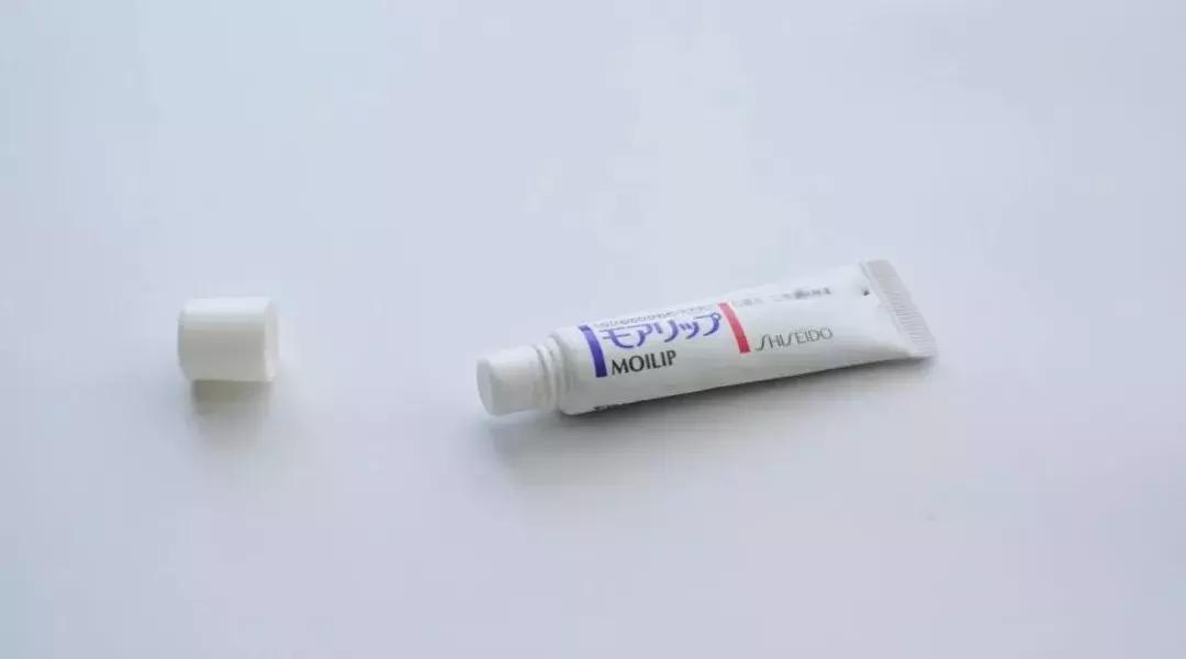 唇膏测评红黑榜唇炎,适合素颜的大牌口红唇膏推荐