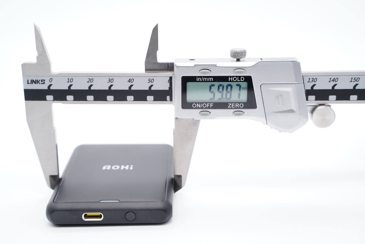 苹果充电宝无线磁吸原装拆解,苹果充电宝无线磁吸拆解