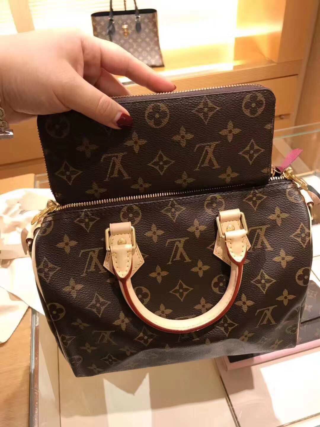 lv小枕头包和speedy区别,代购买到假lv怎么办