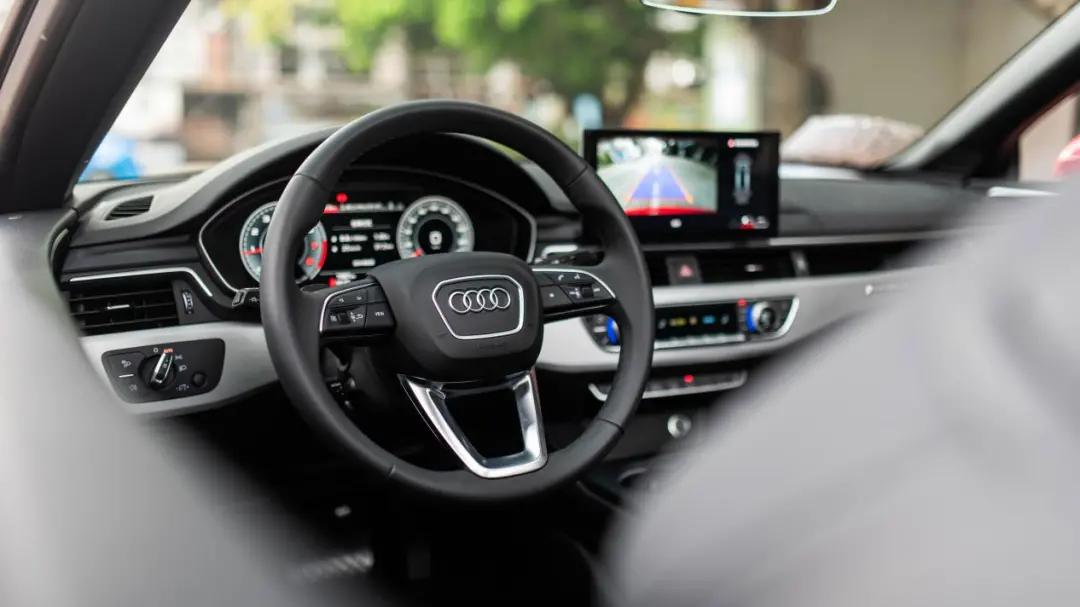 奥迪a5cabriolet敞篷版试驾,奥迪a5sportback