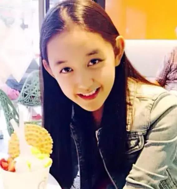 一个国家一位初恋萝莉，日本小千代，法国艾玛·沃特森，中国是她