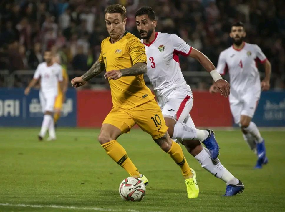 蒿俊闵和张稀哲哪个厉害,张稀哲踢前腰