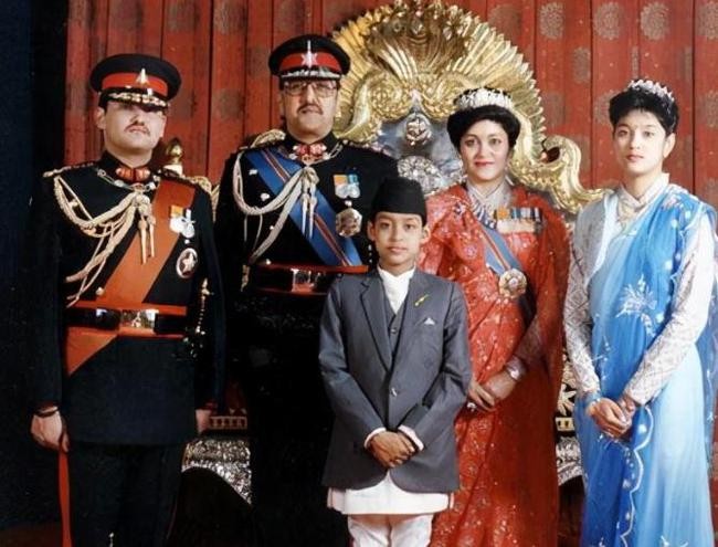 尼泊尔活女神的童年,尼泊尔活女神小时候