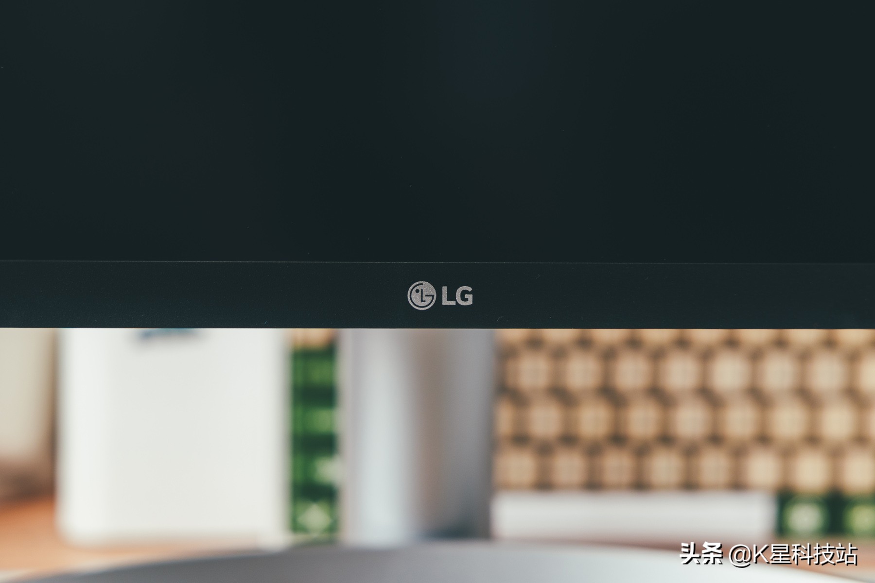 这或许是苹果本最佳外接显示器，LGUP850显示器体验分享