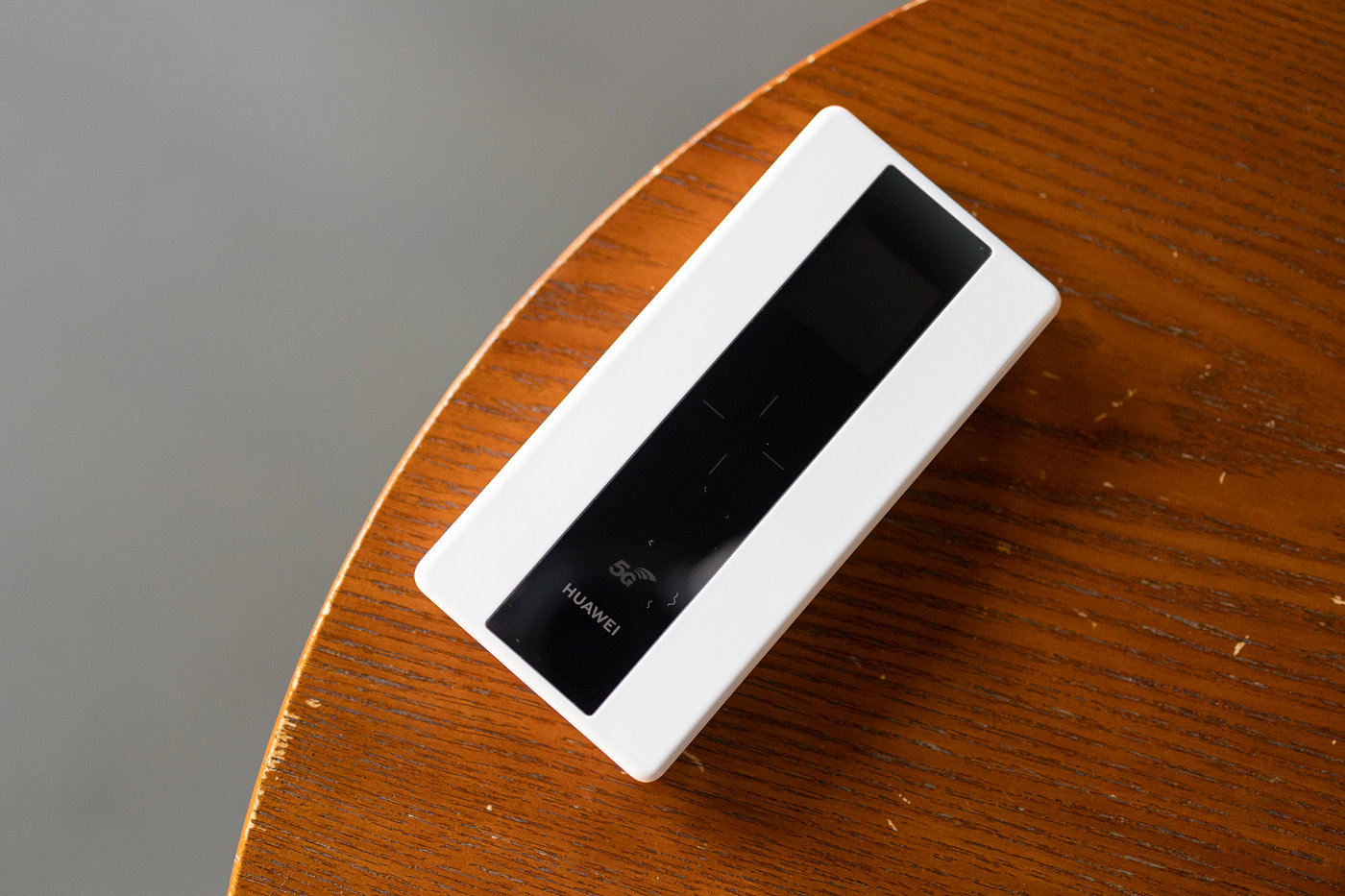 华为5g可移动wifi,华为5g随行wifi测评