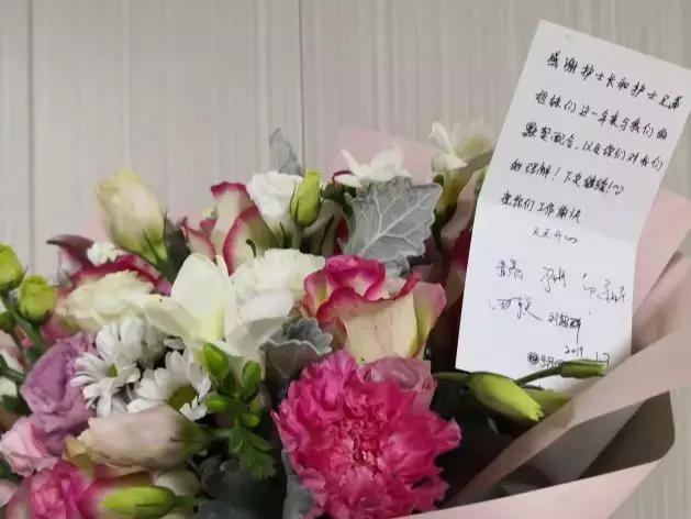 在一个医院待了十几年的护士,一个工作十年的护士