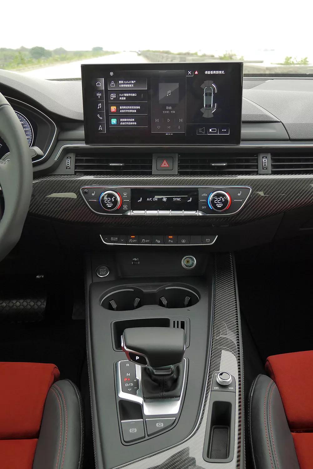 奥迪a4l开起来感觉好肉提速慢,奥迪a4l改bo音响