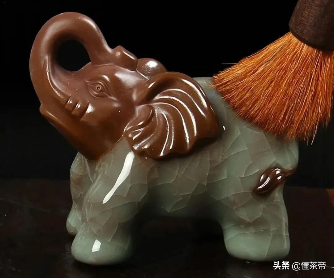 茶宠金蟾坏了会破财吗,茶宠的摆放有什么讲究和忌讳