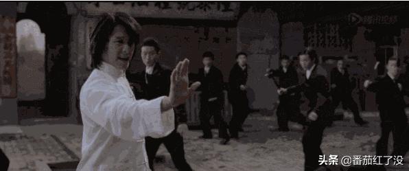 周星驰否认结婚：你看我都50岁了，还有机会吗？