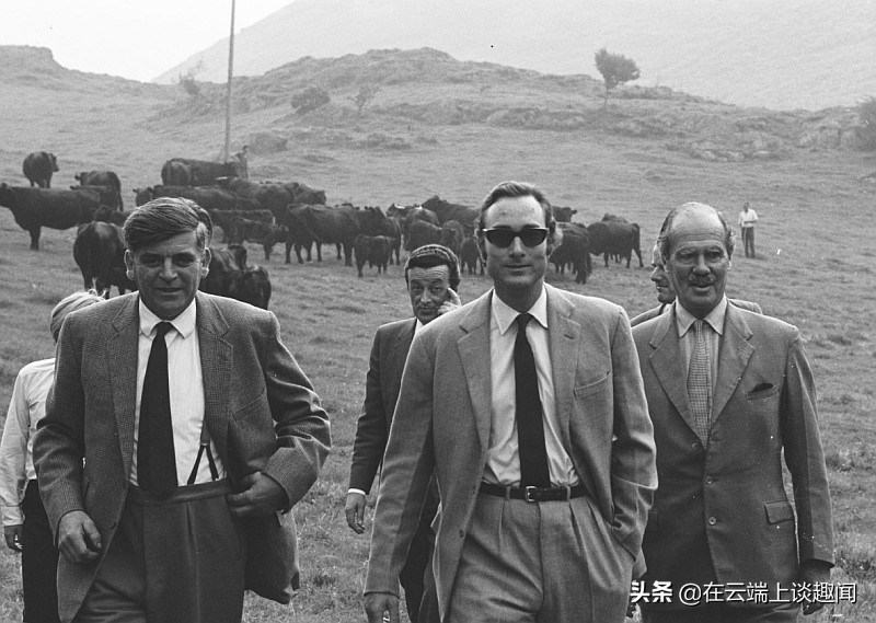 英国查尔斯与威廉王子,英国查尔斯威廉王子