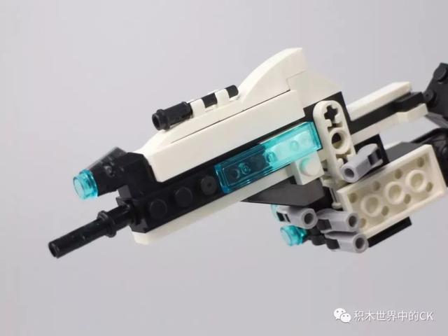 卫乐魔鳄特战队狂暴机,卫乐魔鳄特战队