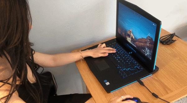 十万元外星人笔记本,外星人15r4