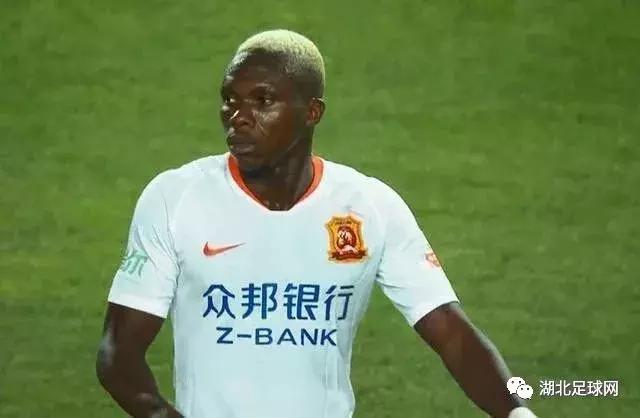 中超武汉卓尔对绿城保级战集锦,中超武汉拿半程冠军