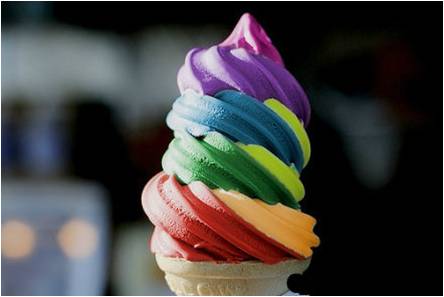 夏日冰淇淋少儿创意美术,清凉一夏主题冰淇淋绘画幼儿园