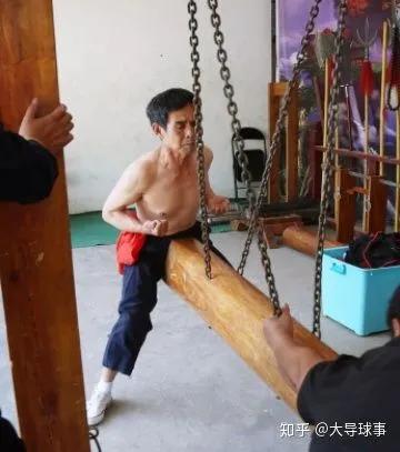 如何体验踢裆,体验踢裆