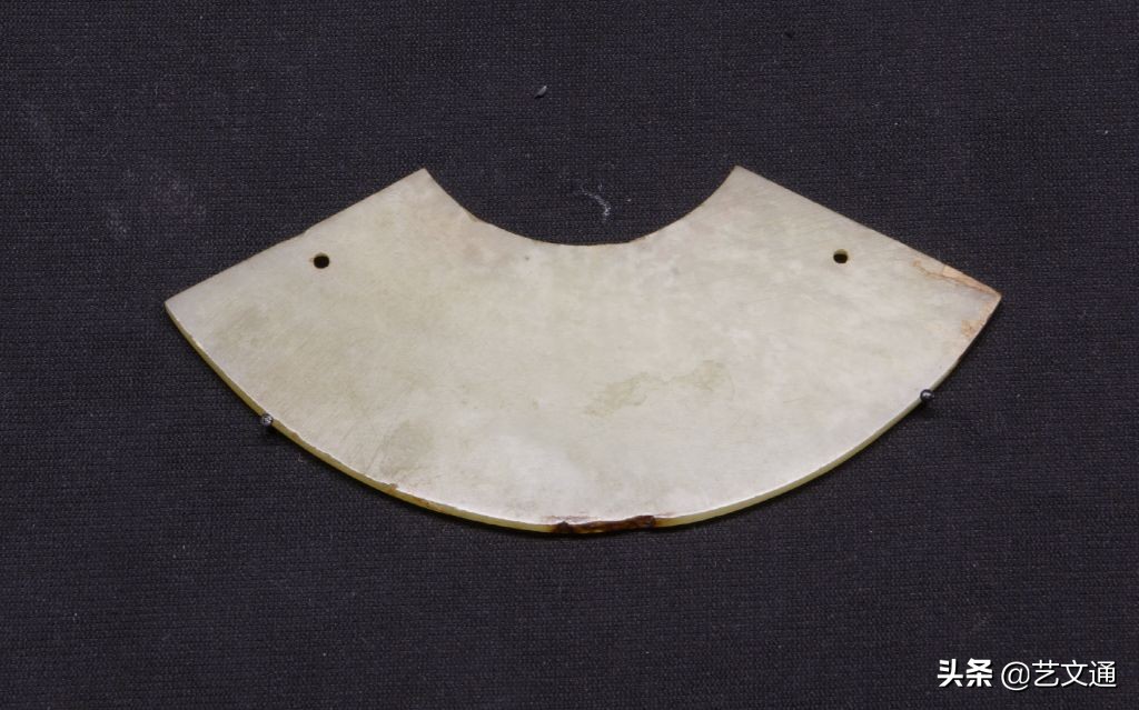 古玉经清水泡后的真假特征,古玉蛤蜊光的真假辨别