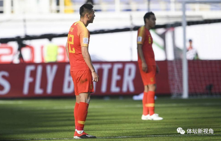 国足半场0射门,国足0比1输卡塔尔郜林