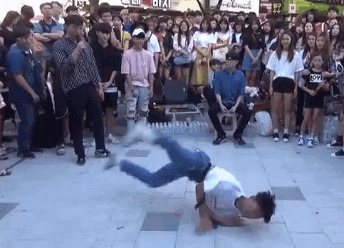 韩国首尔摆地摊,去首尔当练习生