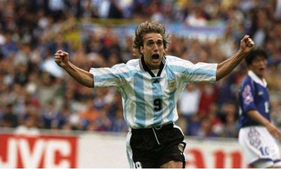 足坛速度爆发力集锦,足坛最强二人组合