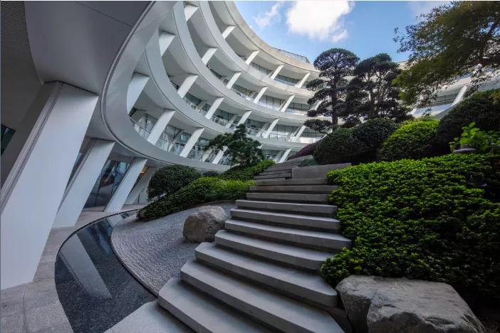 太平鸟时尚中心景观设计,自由的鸟巢