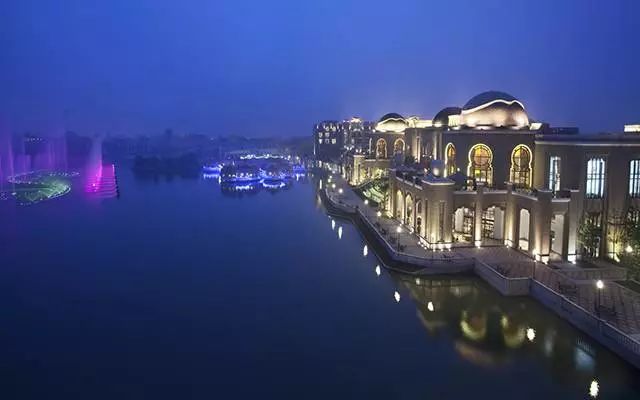 英伦风情小镇旅游推荐,游玩欧式风格小镇