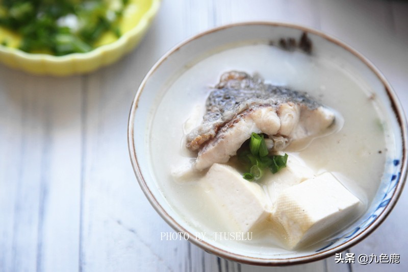 不烧油有炖鱼料怎么做鱼,不油炸炖鱼的不放酱油家常做法