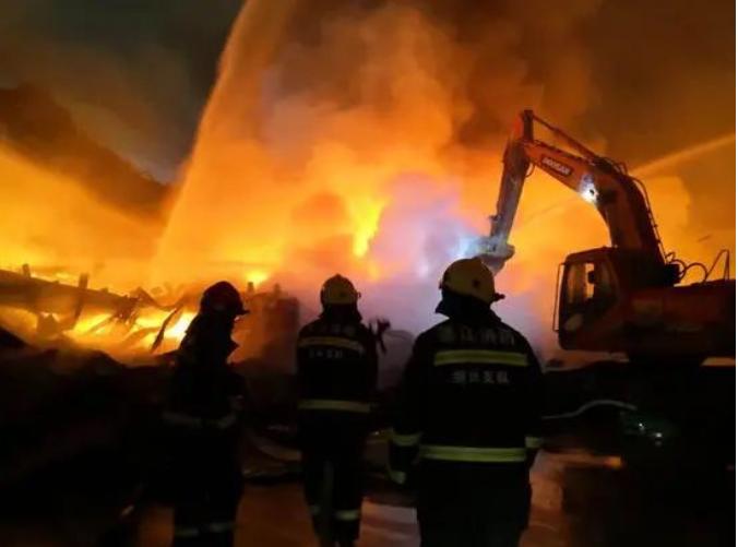 厂房火灾事故及处罚,工厂火灾事故追责标准