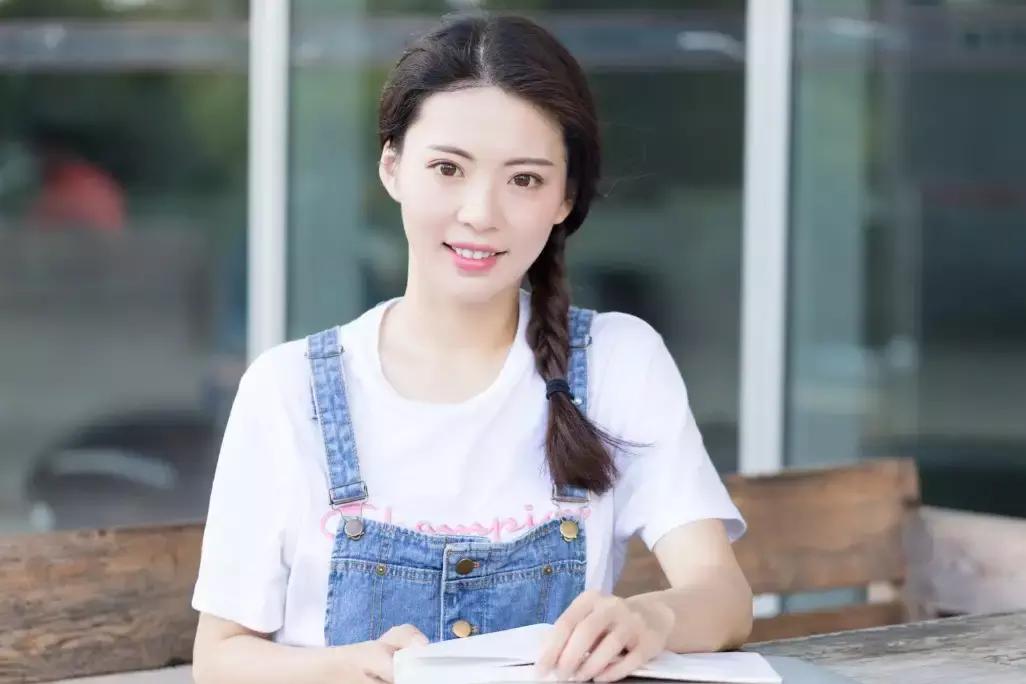 科颜氏白泥搭配去黑头收缩毛孔 (科颜氏白泥对男士毛孔粗大有用吗)