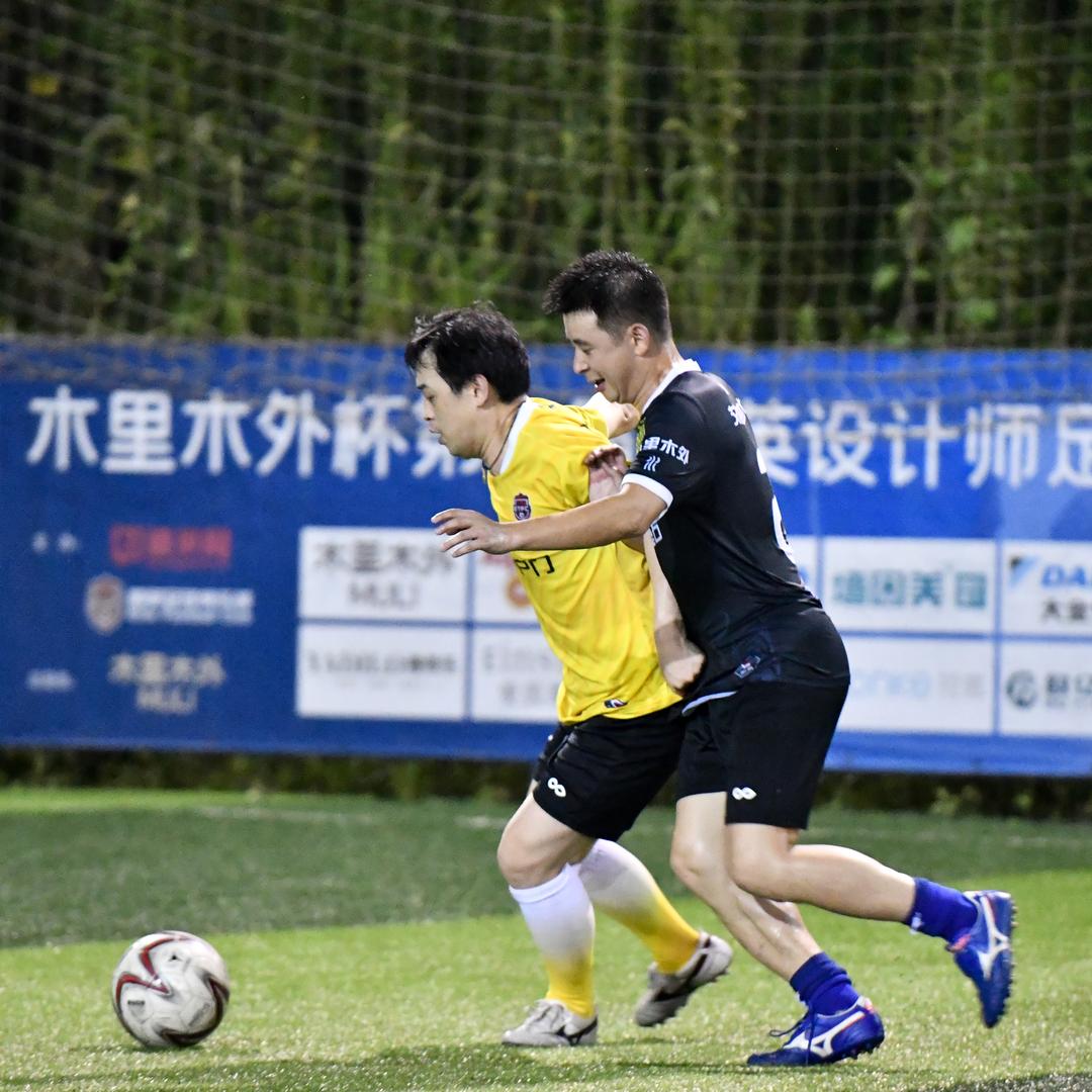 绿茵场上到处都是遗憾,绿茵场上的老将