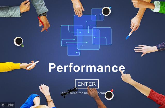 “我月薪两千，买个两万的包包怎么了”：奢侈品，是穷人的最爱