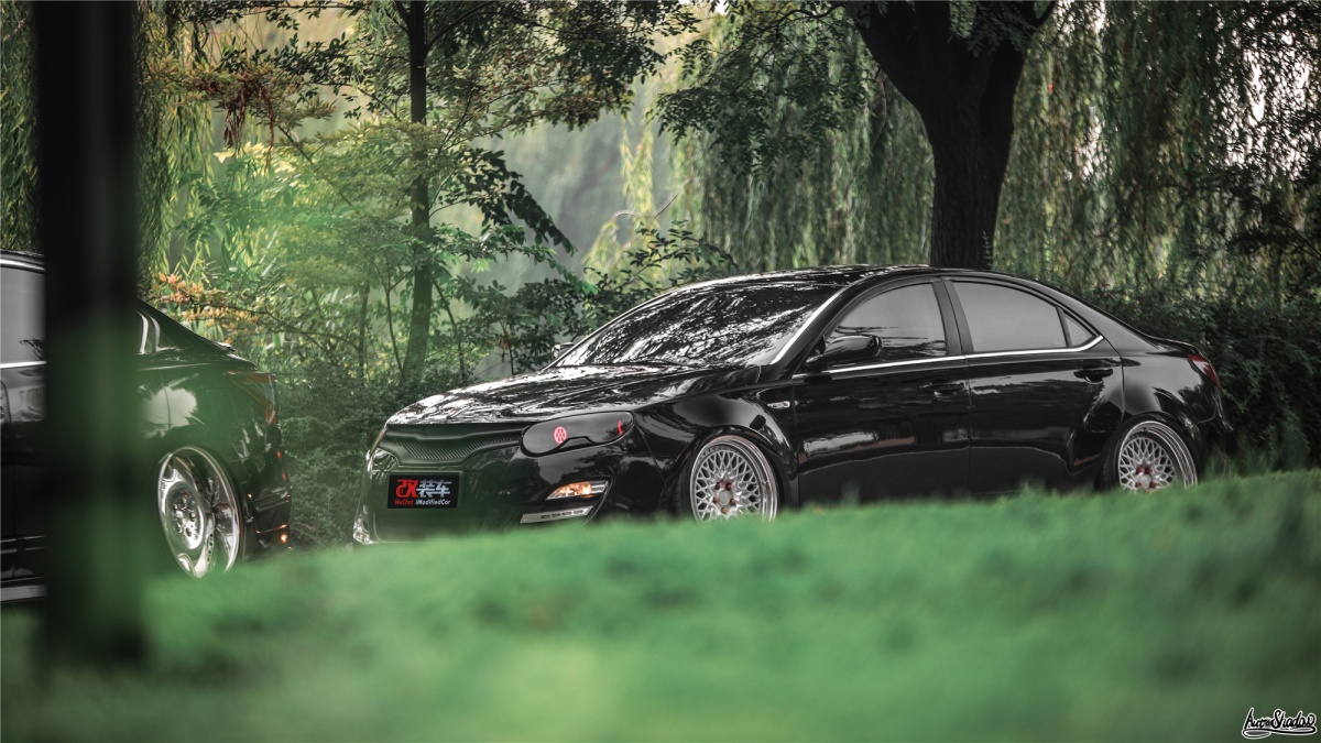 花15万买辆车,花5万买一辆宝马再加5万改装一下