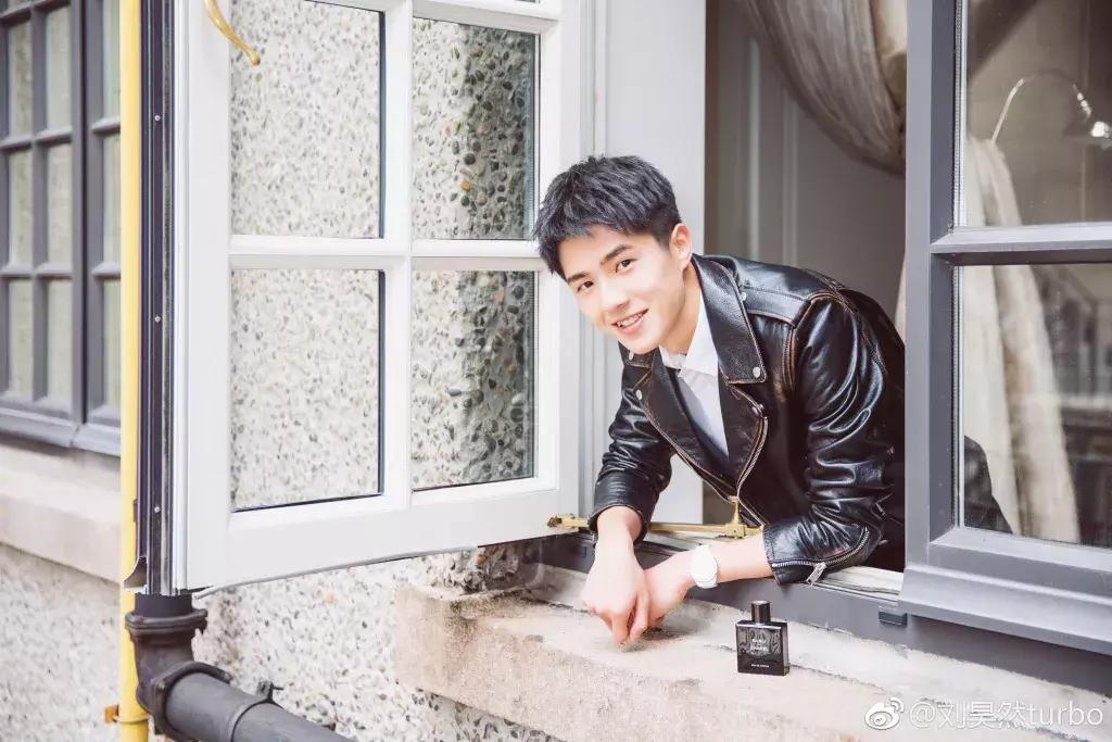 男香推荐入手,春夏必买的10款男装