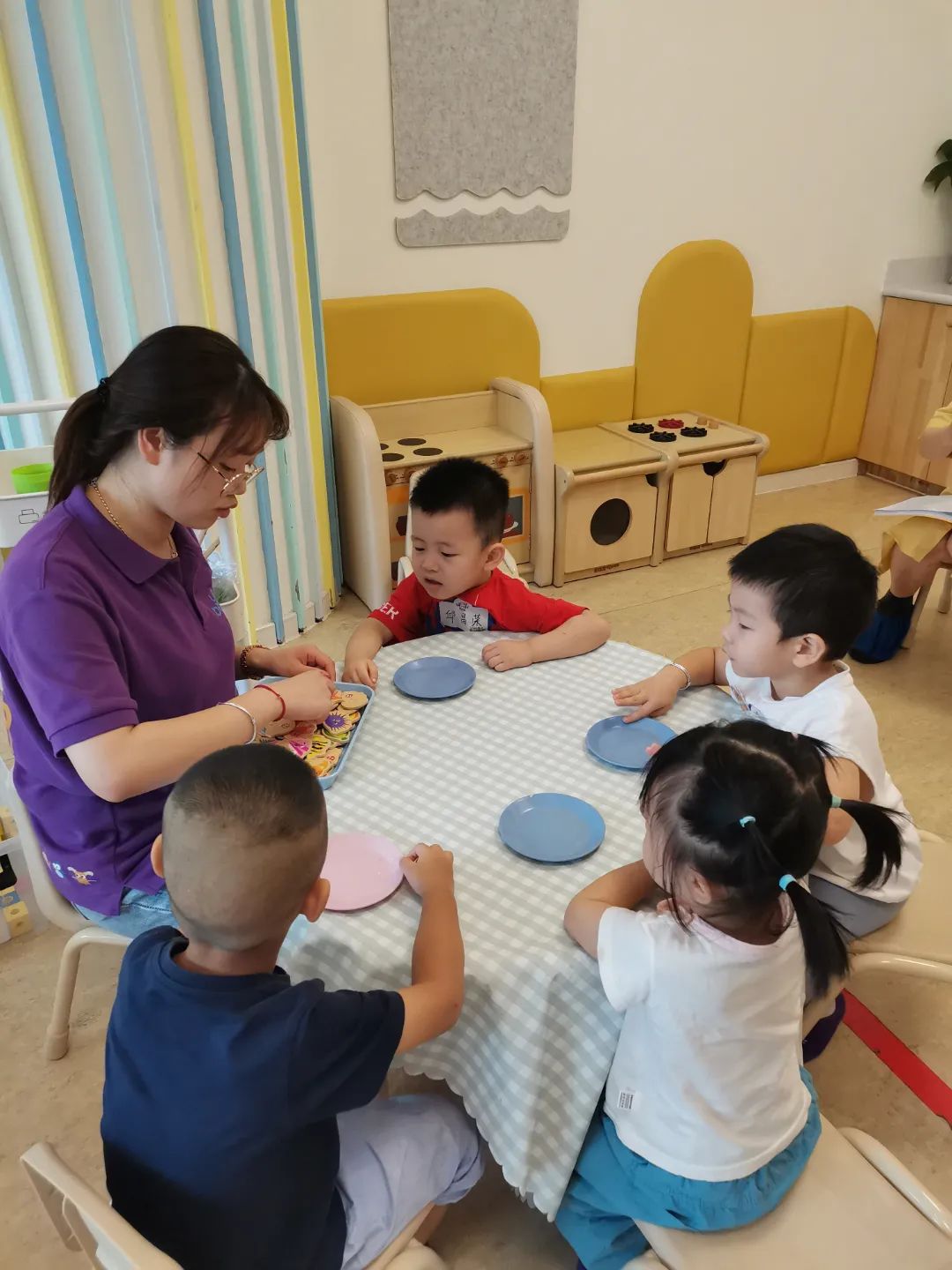 优贝乐明星教师成长记|每个0~6岁的孩子都应该有一位这样的老师